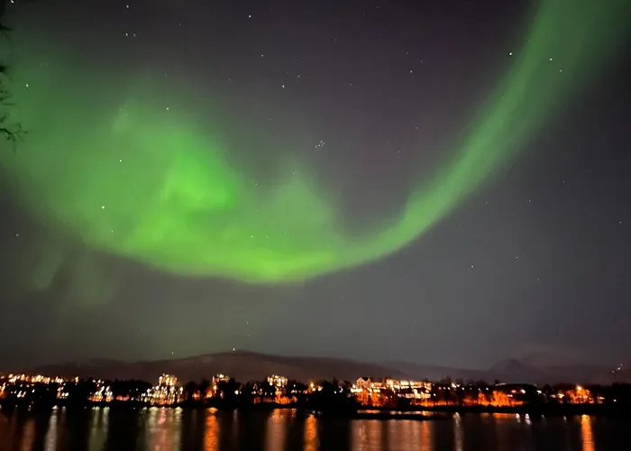 Charming House With Fireplace, Great Views And Free Parking * Tromsø